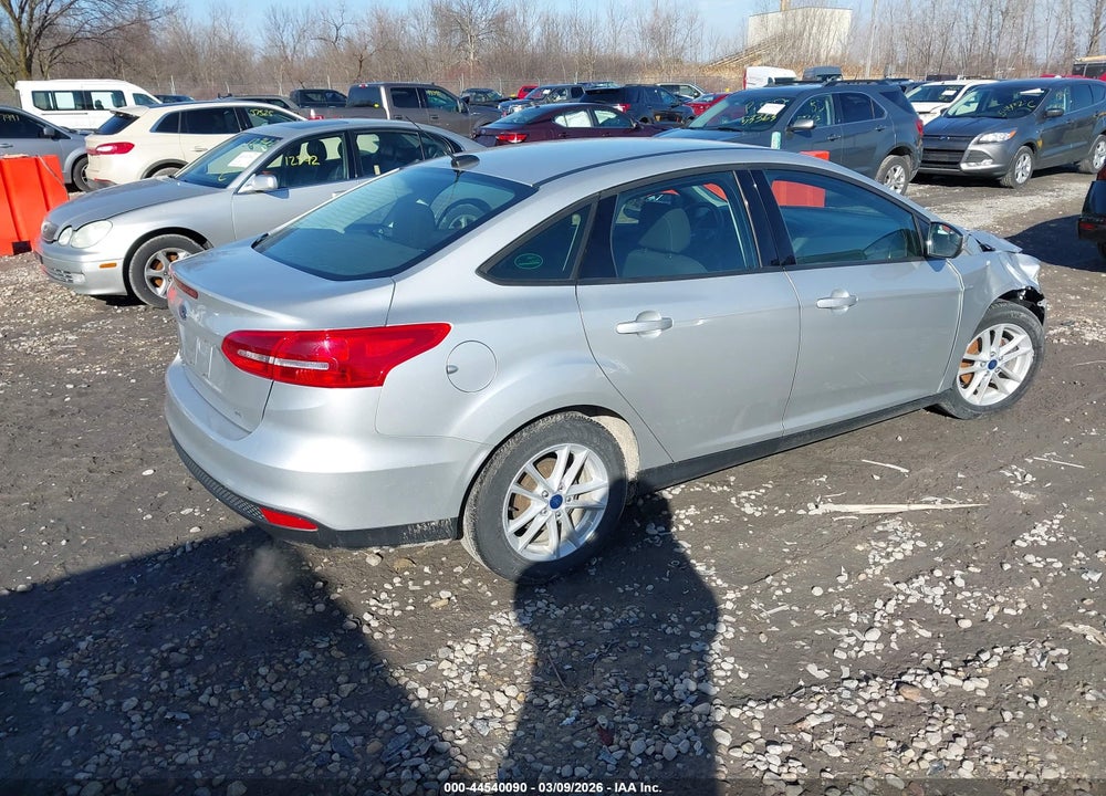 2018 FORD FOCUS SE VIN: 1FADP3F29JL267148