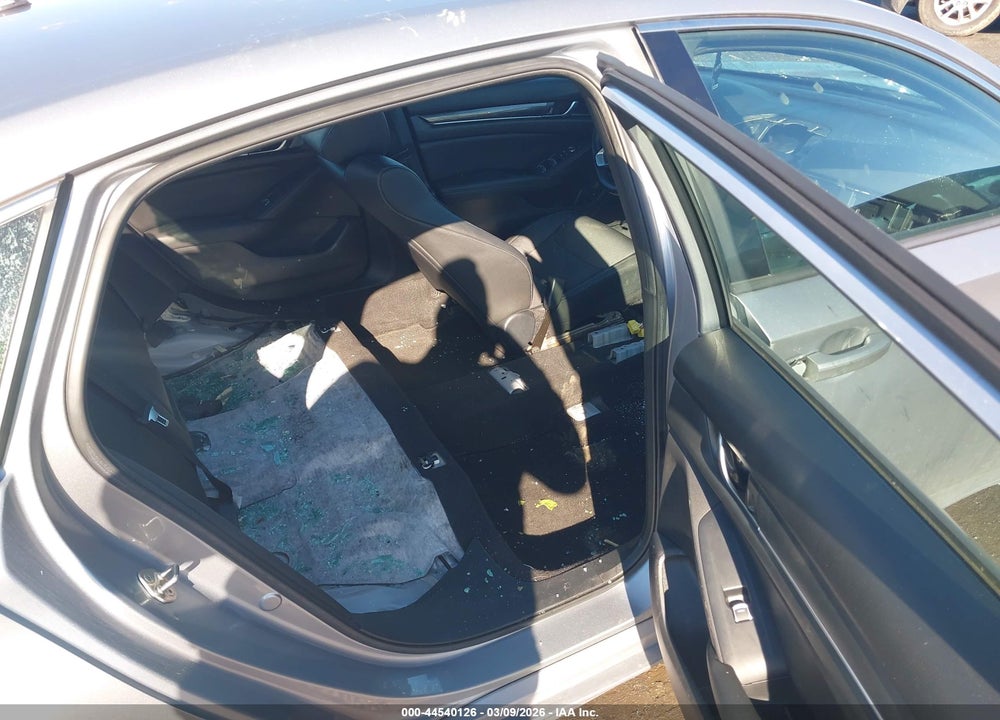 2019 HONDA ACCORD SPORT VIN: 1HGCV1F34KA006520