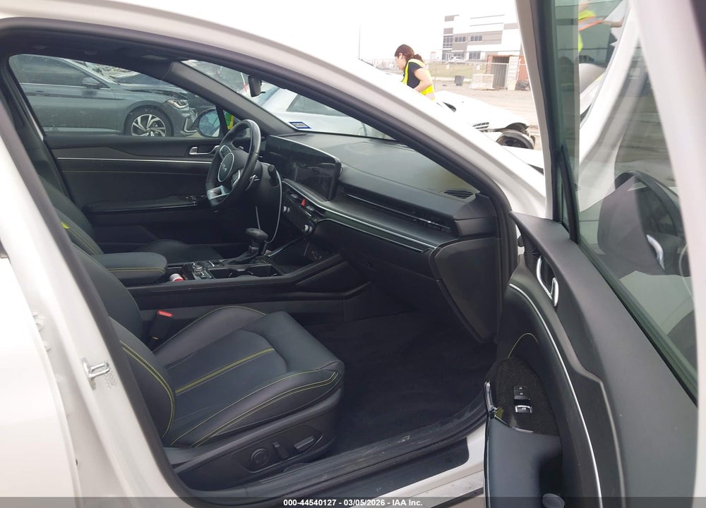 2025 KIA K5 GT VIN: KNAG44J82S5322480
