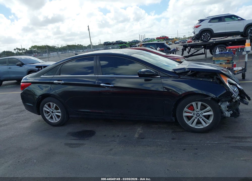 2011 HYUNDAI SONATA GLS VIN: 5NPEB4AC2BH104799