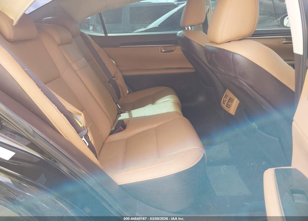 2016 LEXUS ES 350 VIN: 58ABK1GG9GU007211