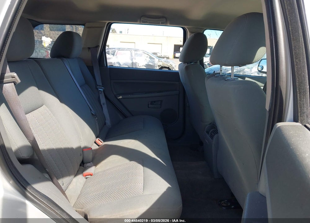 2005 JEEP GRAND CHEROKEE LAREDO VIN: 1J4GR48K25C693980