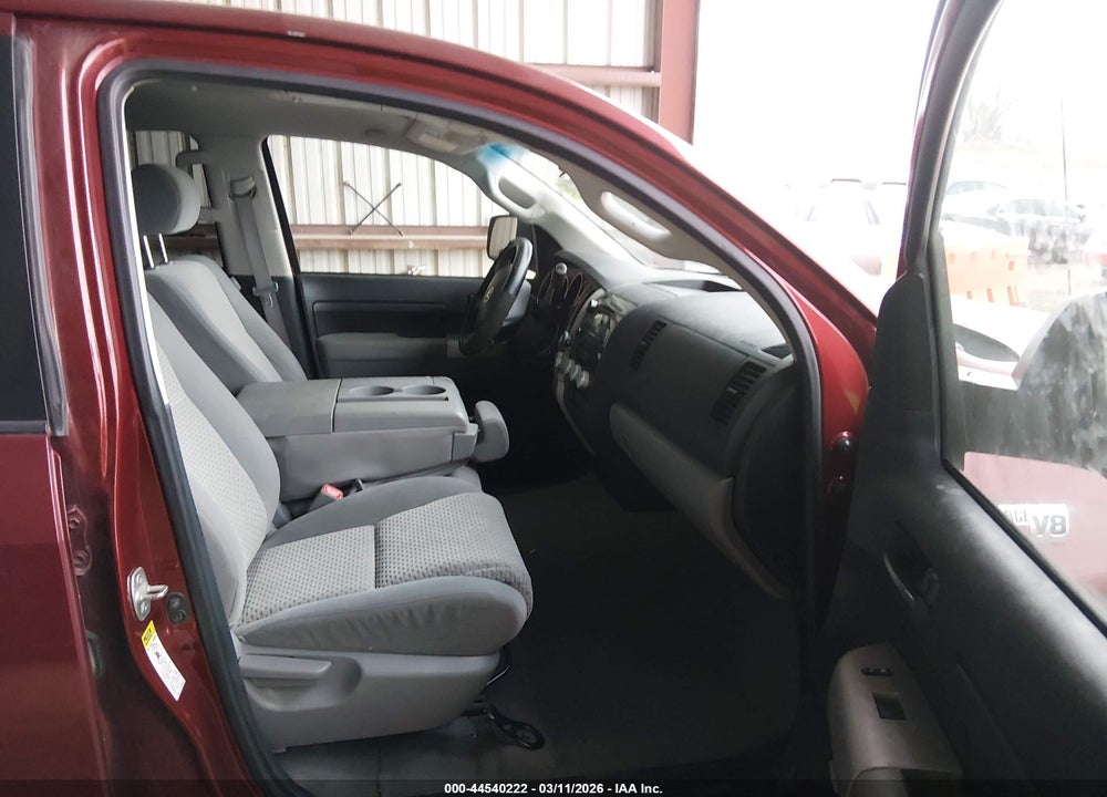 2008 TOYOTA TUNDRA BASE 5.7L V8 VIN: 5TFDV54138X063910