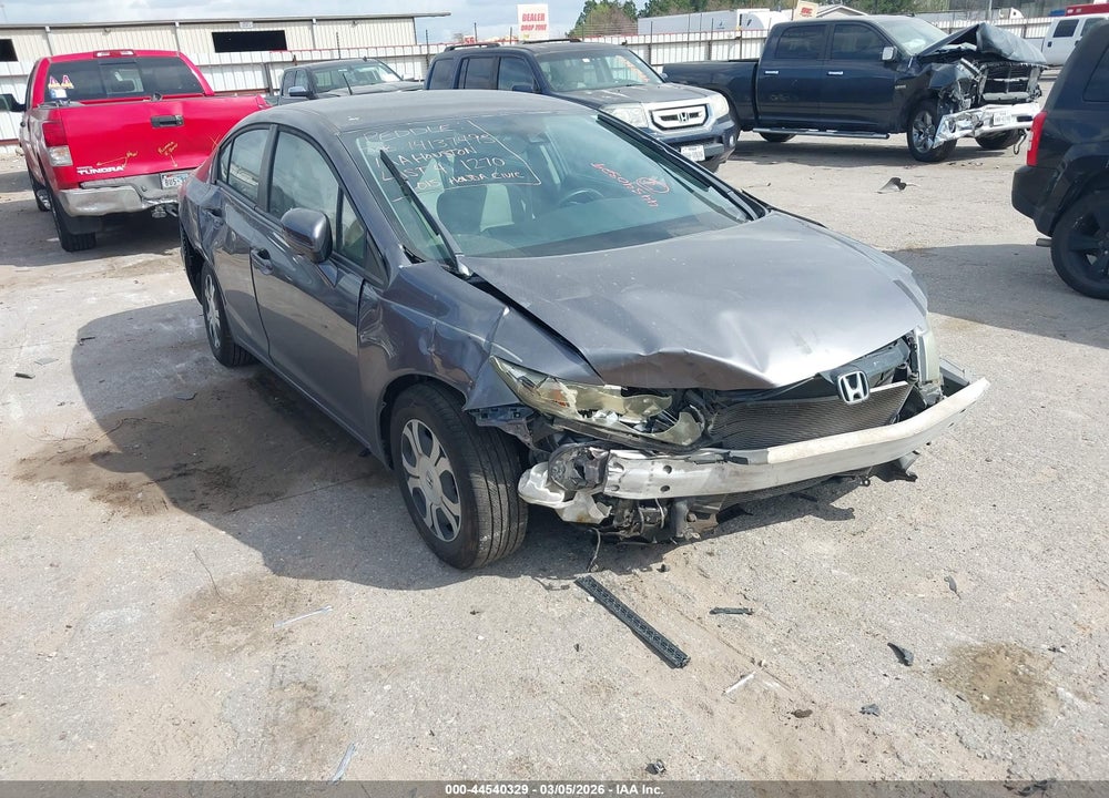 2015 HONDA CIVIC HYBRID VIN: 19XFB4F24FE001270