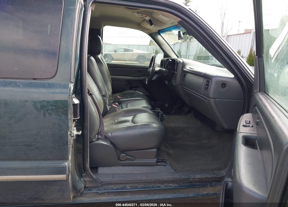 2006 CHEVROLET SILVERADO 1500 LT1 VIN: 1GCEK19V76E162904