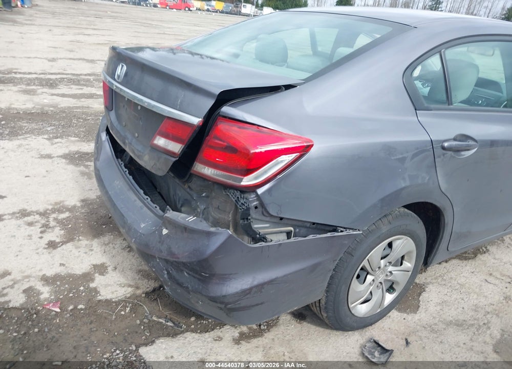 2015 HONDA CIVIC LX VIN: 2HGFB2F58FH536123