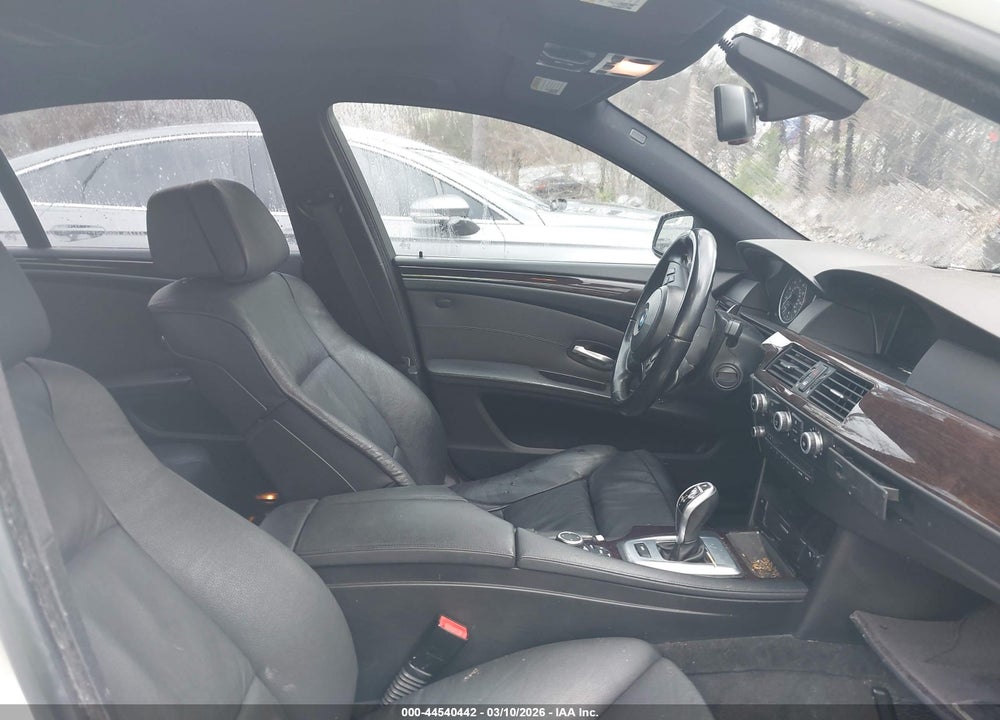 2010 BMW 550I VIN: WBANW5C56ACT57186