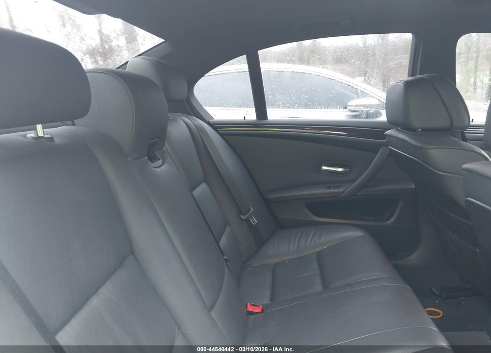 2010 BMW 550I VIN: WBANW5C56ACT57186