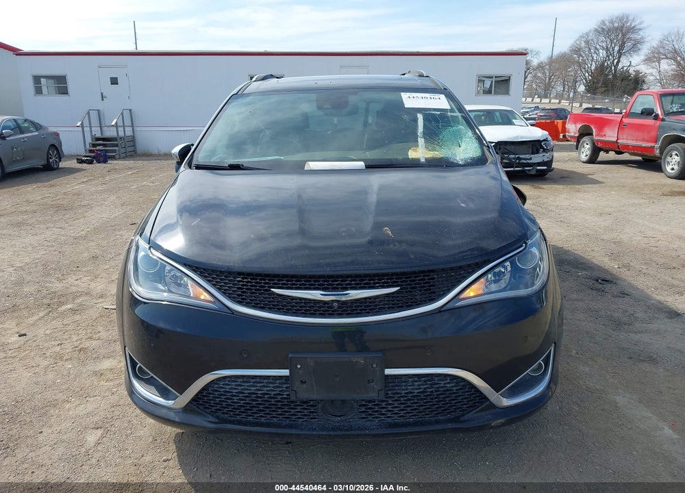 2017 CHRYSLER PACIFICA LIMITED VIN: 2C4RC1GG1HR727396