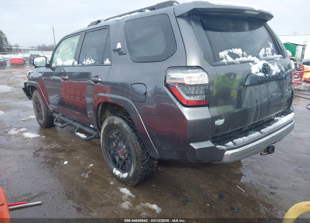 2019 TOYOTA 4RUNNER TRD OFF ROAD PREMIUM VIN: JTEBU5JR1K5634961