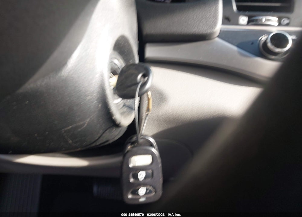 2017 HYUNDAI ELANTRA SE VIN: KMHD84LF0HU404742