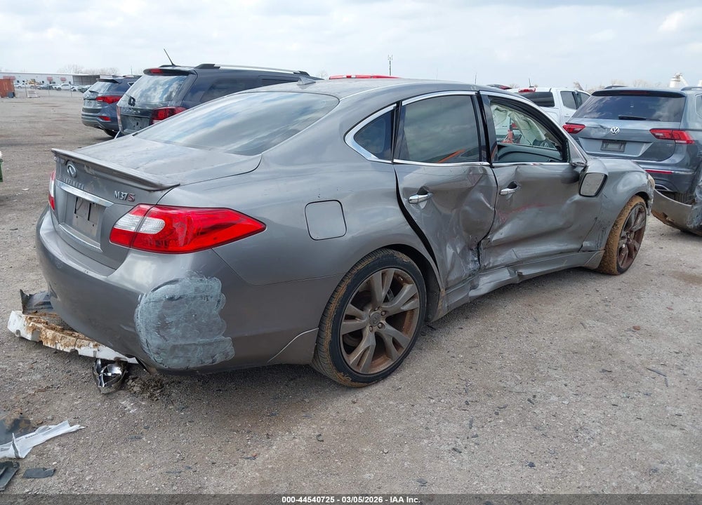 2011 INFINITI M37 VIN: JN1BY1AP6BM323034