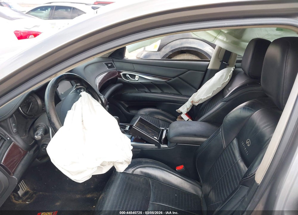 2011 INFINITI M37 VIN: JN1BY1AP6BM323034