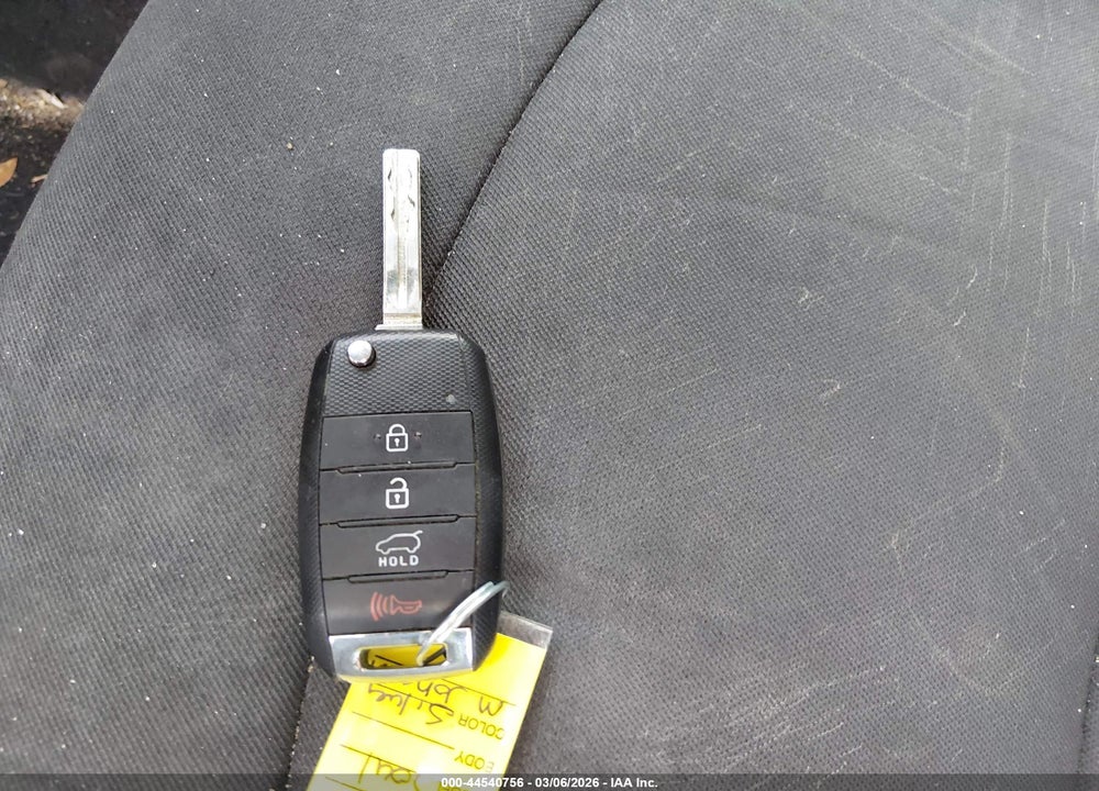 2018 KIA SOUL VIN: KNDJN2A23J7607441