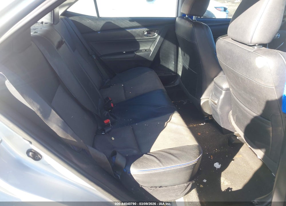 2018 TOYOTA COROLLA SE VIN: 2T1BURHE0JC001013
