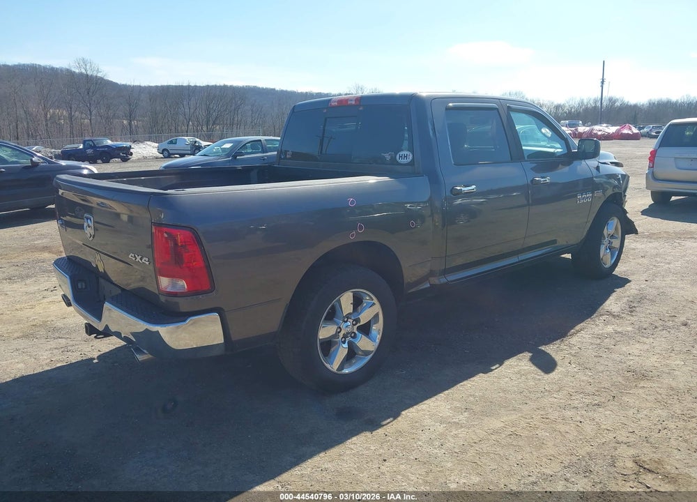 2015 RAM 1500 BIG HORN VIN: 3C6RR7LT0FG709860