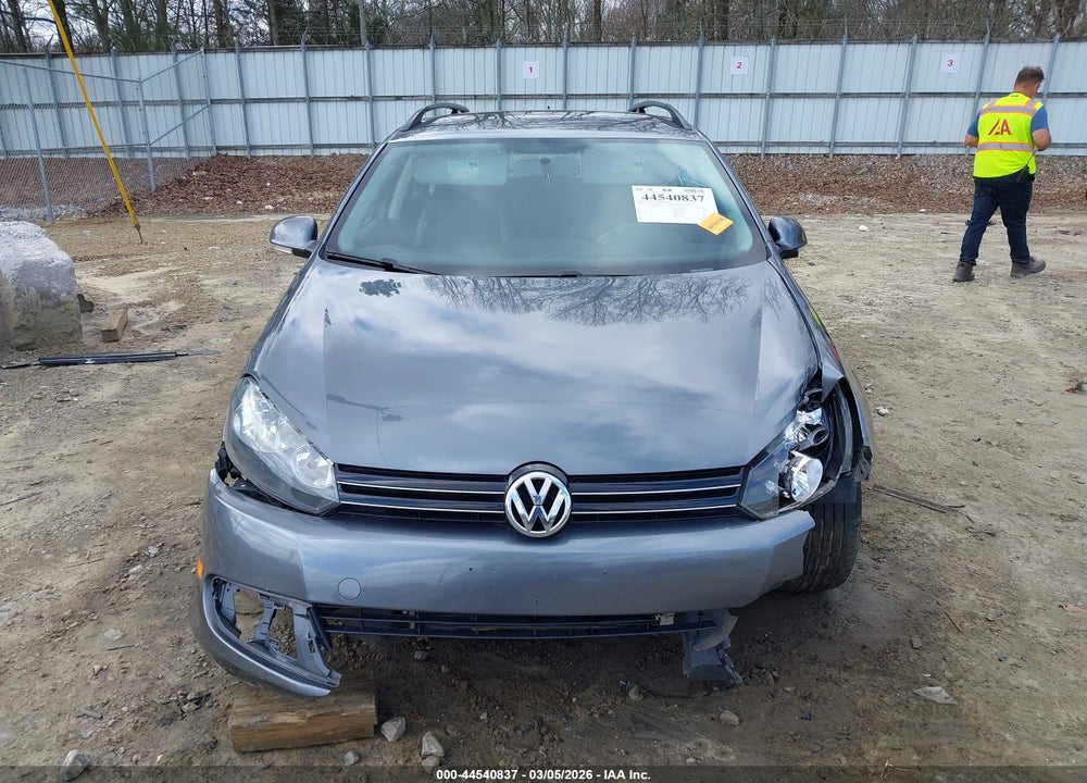 2013 VOLKSWAGEN JETTA SPORTWAGEN 2.0L TDI VIN: 3VWPL7AJXDM641517