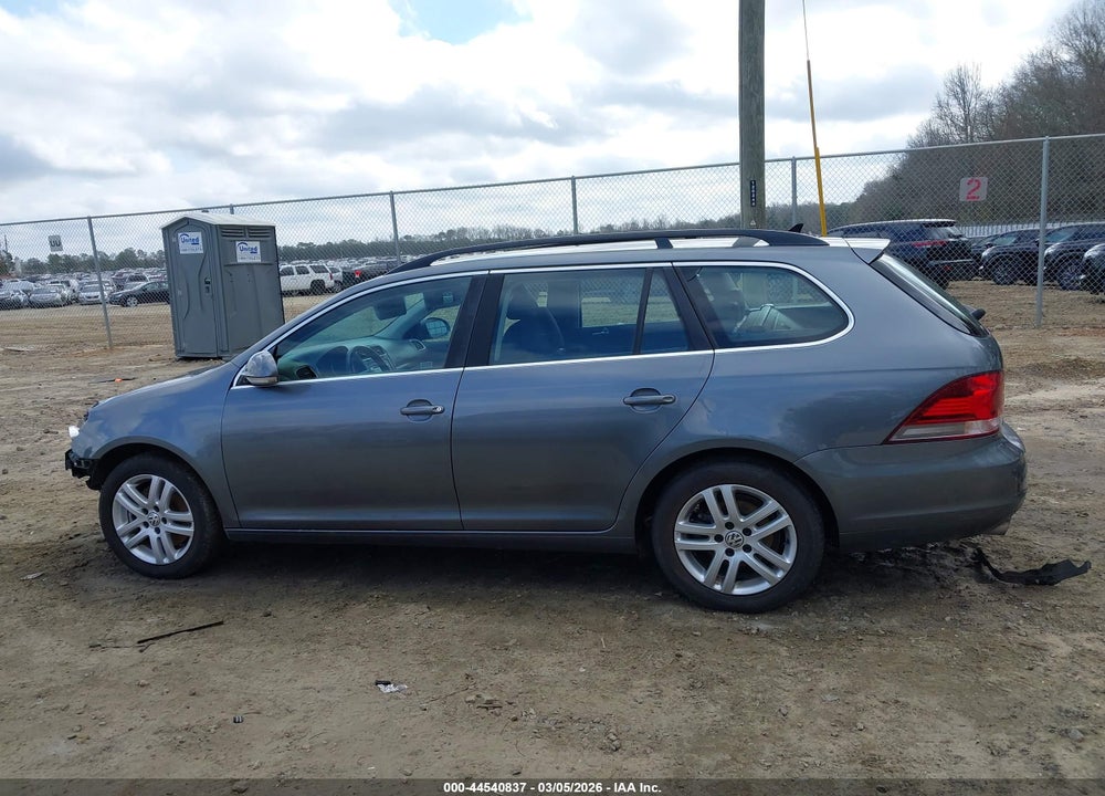 2013 VOLKSWAGEN JETTA SPORTWAGEN 2.0L TDI VIN: 3VWPL7AJXDM641517