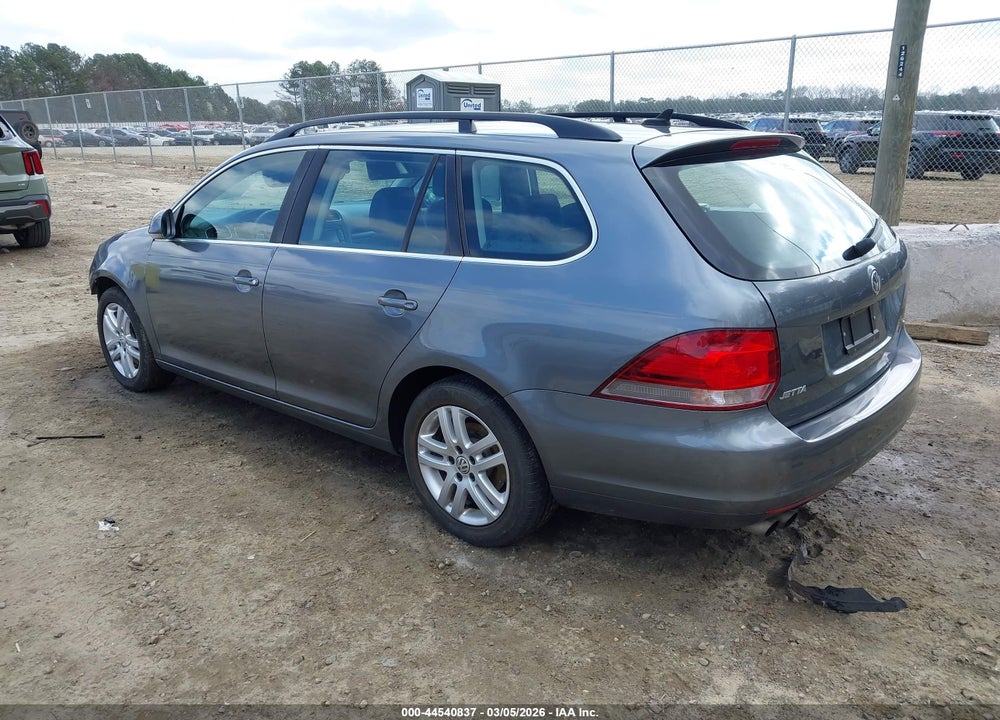 2013 VOLKSWAGEN JETTA SPORTWAGEN 2.0L TDI VIN: 3VWPL7AJXDM641517