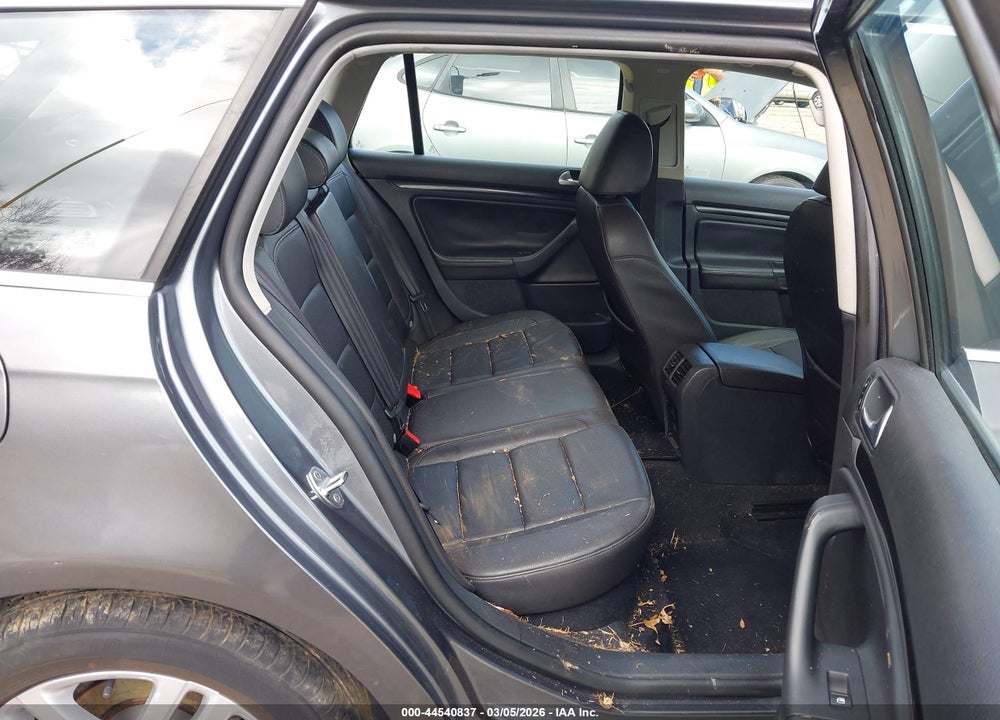 2013 VOLKSWAGEN JETTA SPORTWAGEN 2.0L TDI VIN: 3VWPL7AJXDM641517
