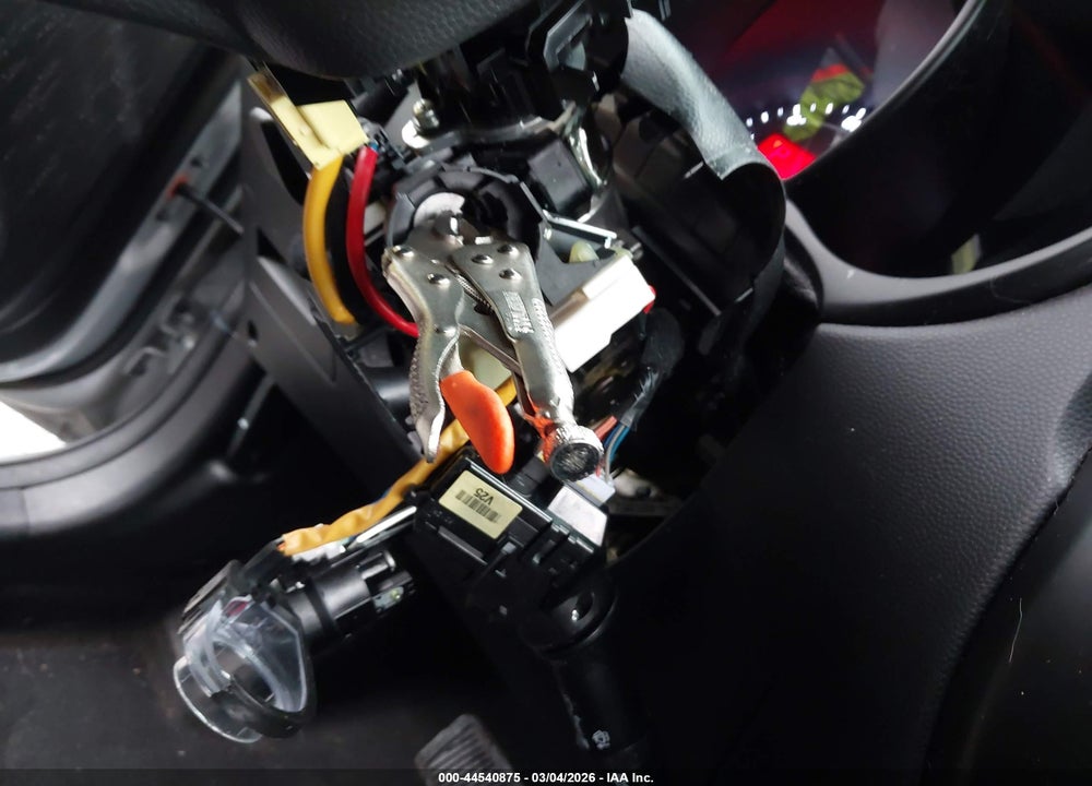 2016 KIA SOUL + VIN: KNDJP3A55G7867262