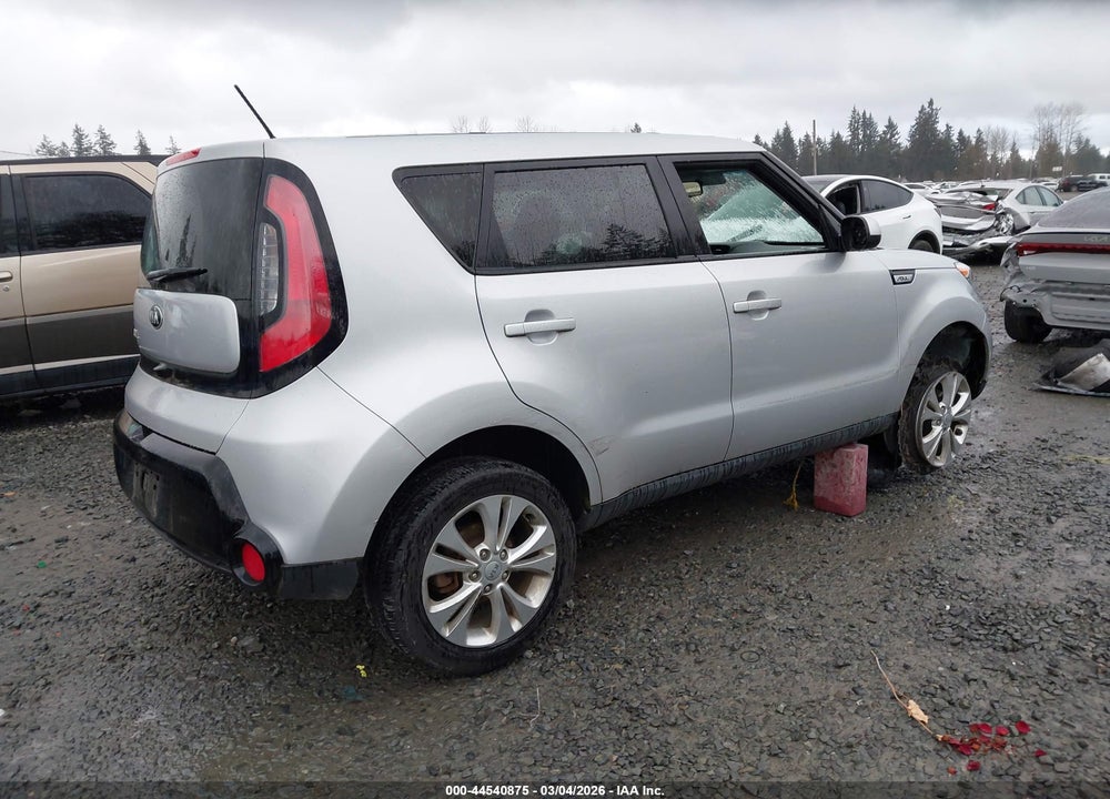 2016 KIA SOUL + VIN: KNDJP3A55G7867262