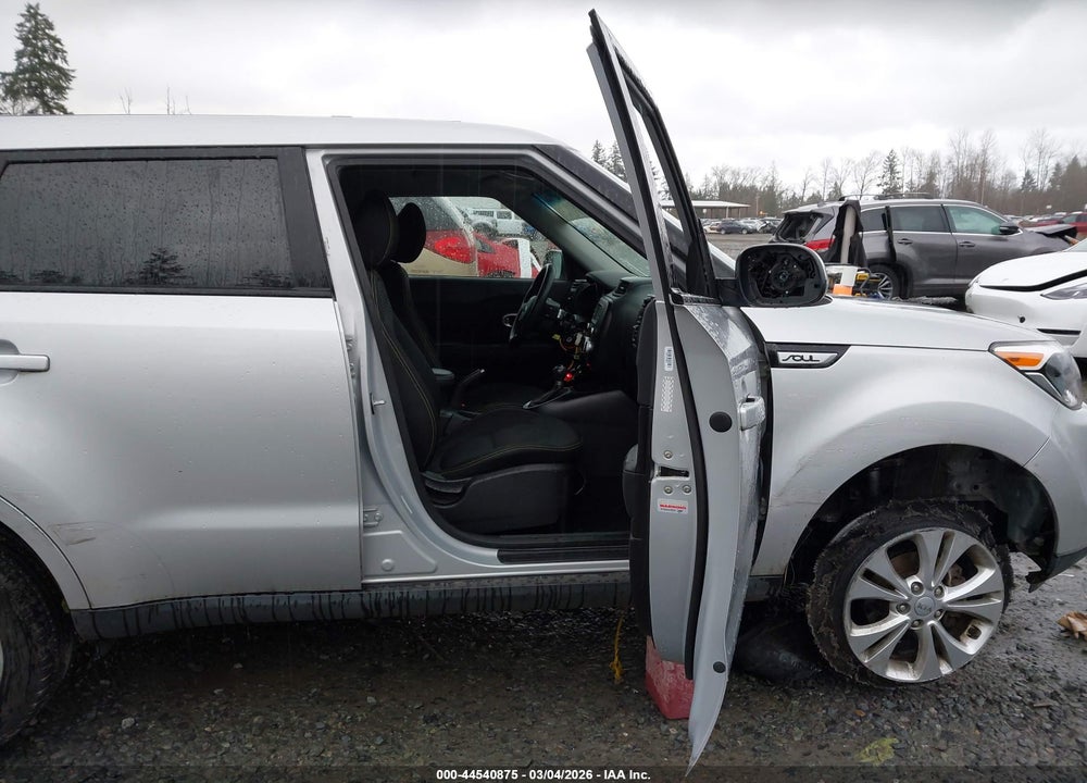 2016 KIA SOUL + VIN: KNDJP3A55G7867262