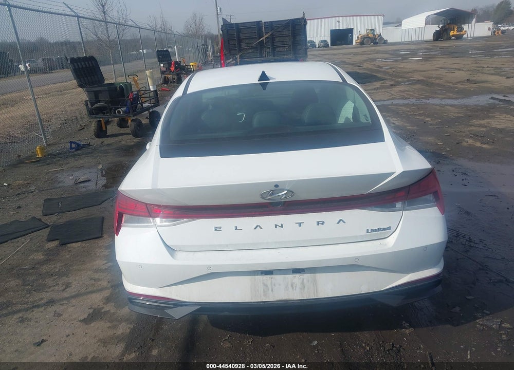 2023 HYUNDAI ELANTRA LIMITED VIN: 5NPLP4AG6PH109300