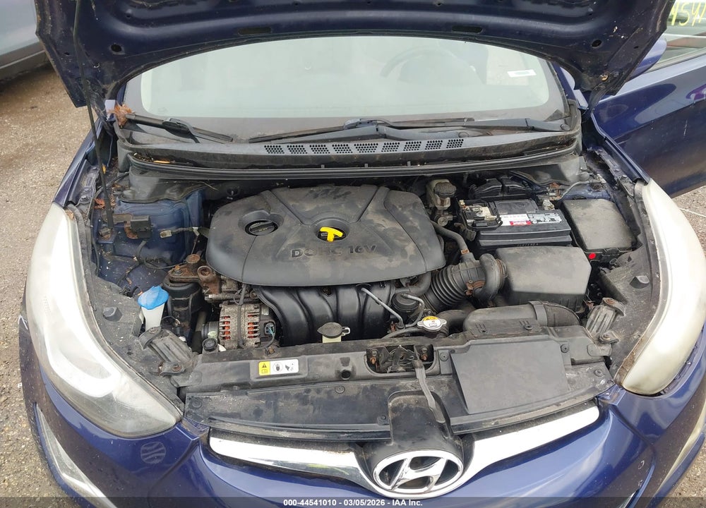 2014 HYUNDAI ELANTRA SE VIN: 5NPDH4AE8EH472789