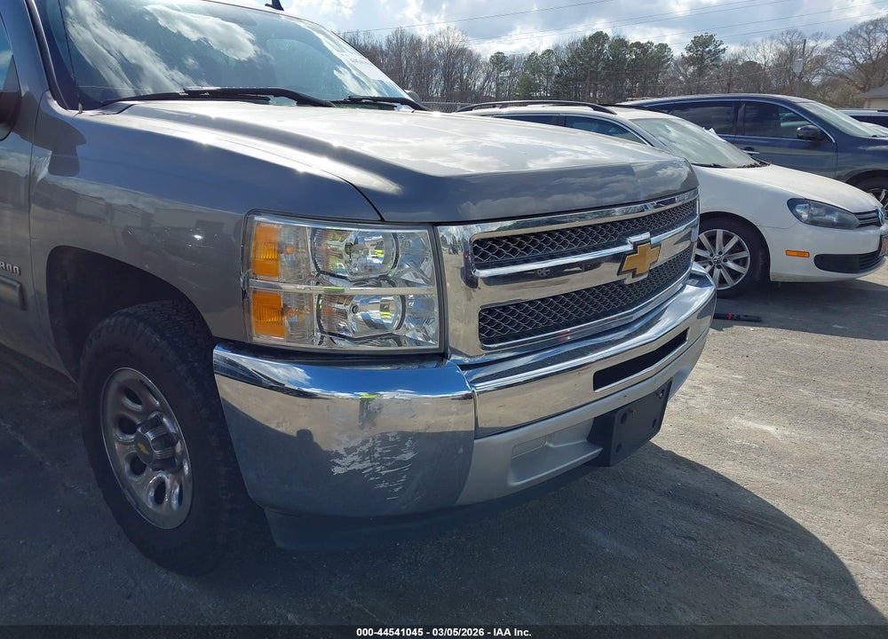 2013 CHEVROLET SILVERADO 1500 LS VIN: 3GCPCREA6DG215458