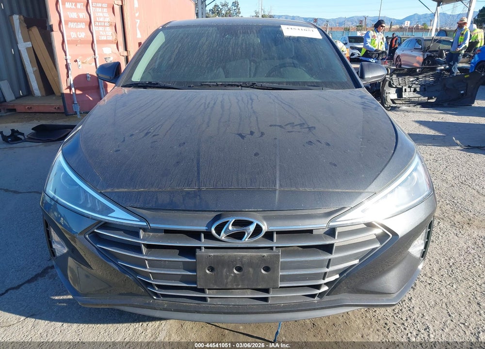 2020 HYUNDAI ELANTRA SE VIN: 5NPD74LF9LH589352