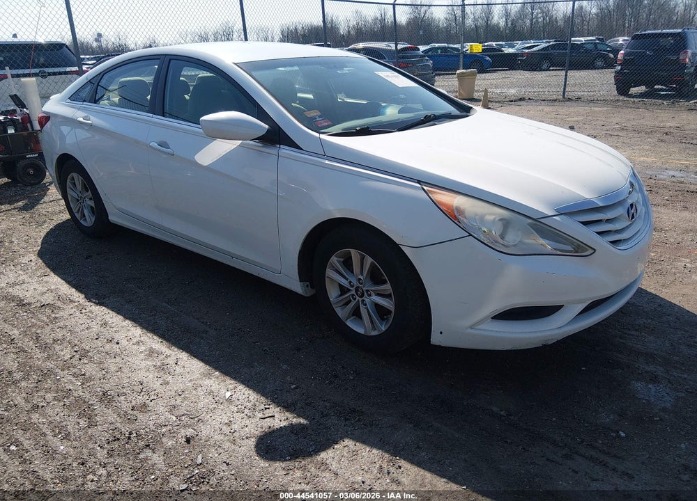 2011 HYUNDAI SONATA GLS VIN: 5NPEB4AC3BH044631