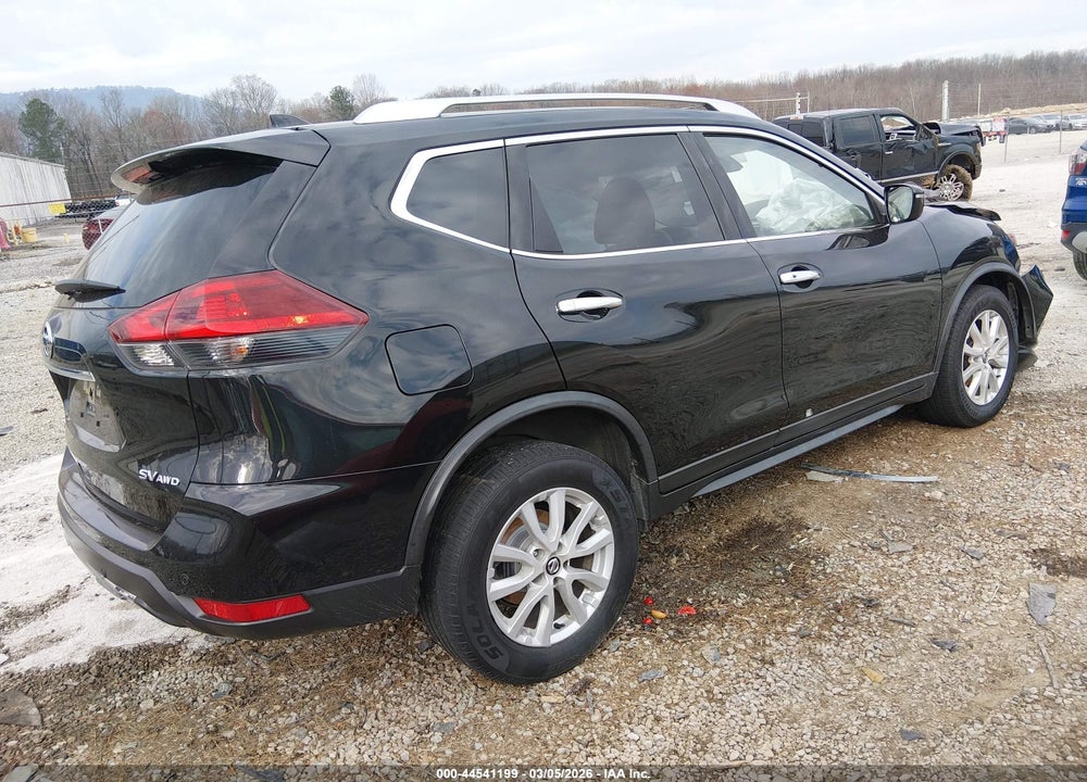2019 NISSAN ROGUE SV VIN: JN8AT2MV6KW378762