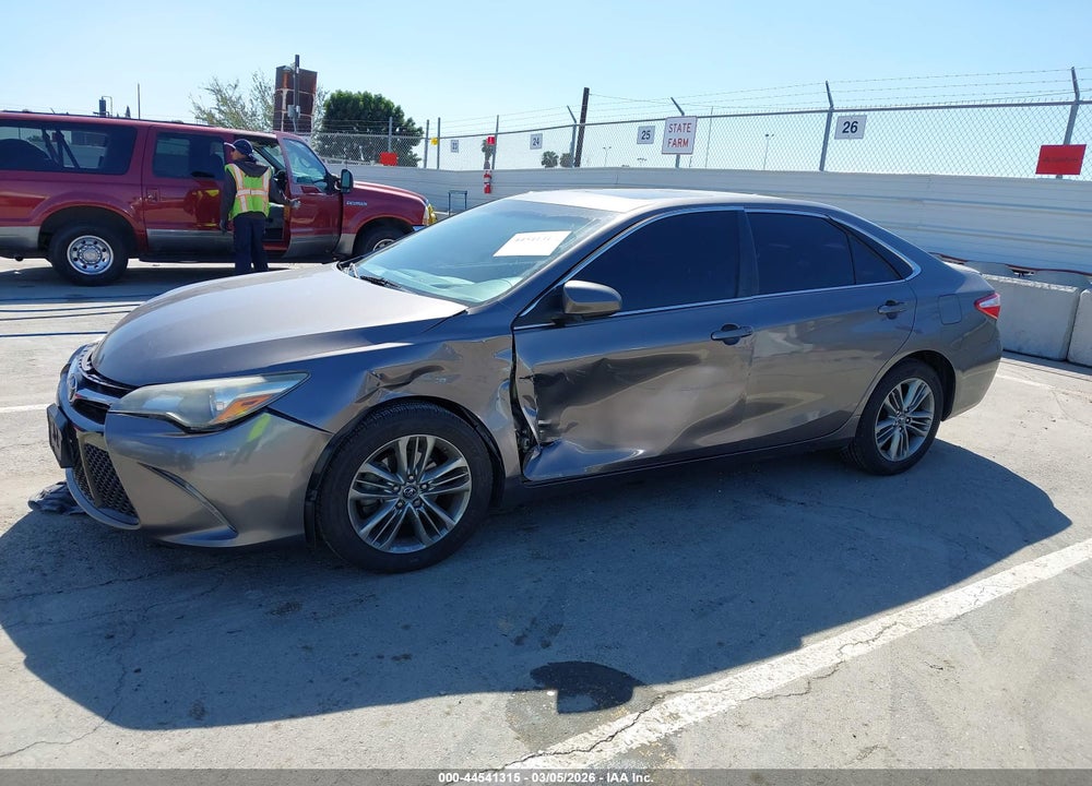 2017 TOYOTA CAMRY SE VIN: 4T1BF1FK5HU375758