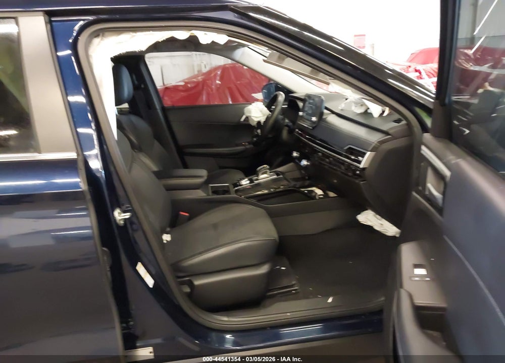 2024 MITSUBISHI OUTLANDER SE 2.5 S-AWC/SE BLACK EDITION S-AWC/SE BLACK EDITION W/PANO ROOF S-AWC/SE RALLIART S-AWC VIN: JA4J4VA87RZ071371
