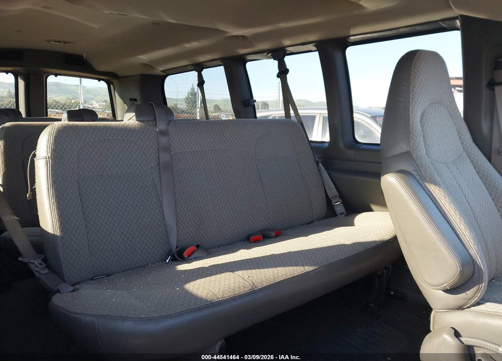 2009 CHEVROLET EXPRESS 1500 LS VIN: 1GNFG154091122086