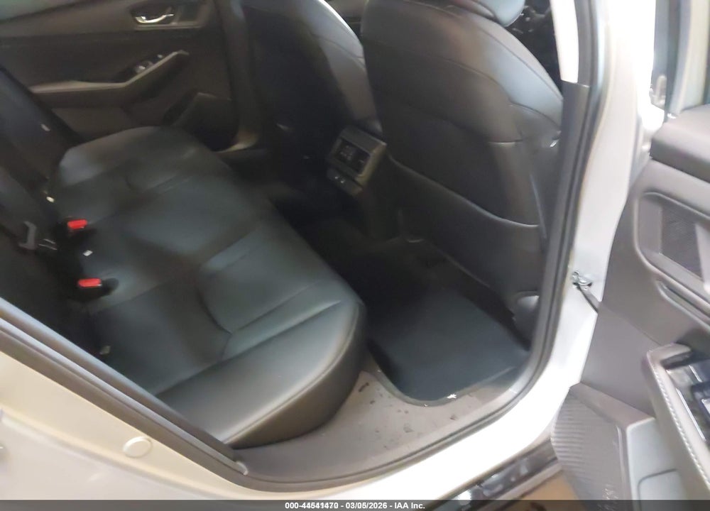 2024 HONDA ACCORD HYBRID TOURING VIN: 1HGCY2F84RA079082