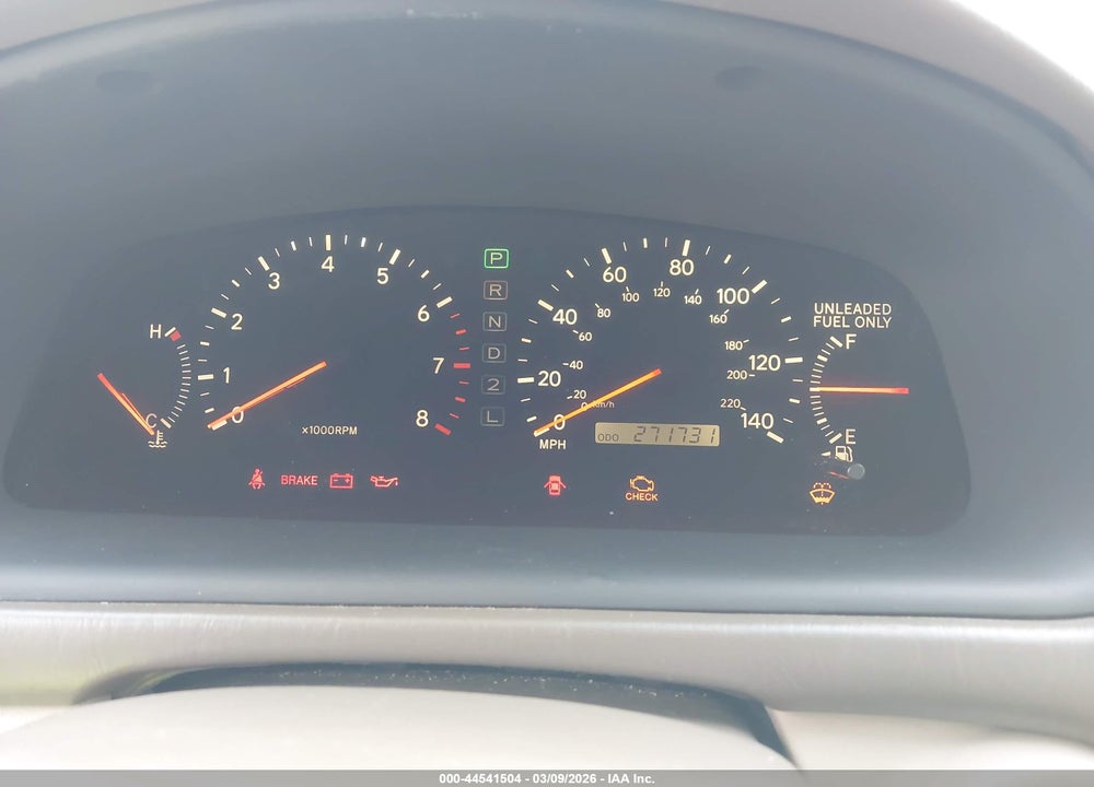 2001 LEXUS ES 300 VIN: JT8BF28G810340050