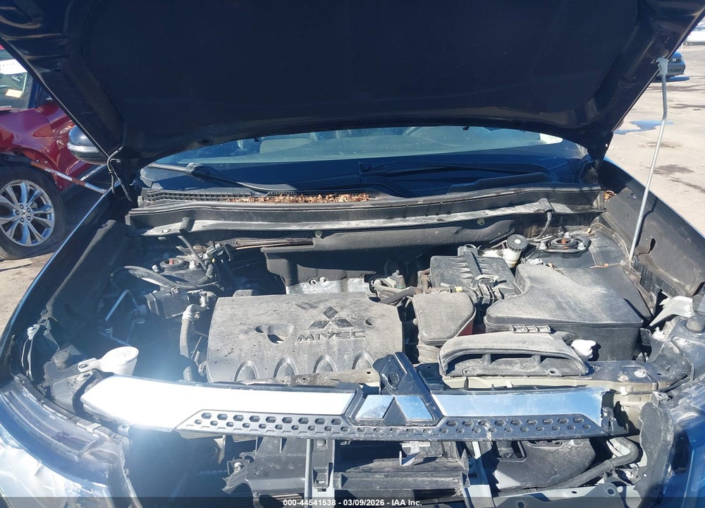 2019 MITSUBISHI OUTLANDER SE VIN: JA4AD3A3XKZ045362