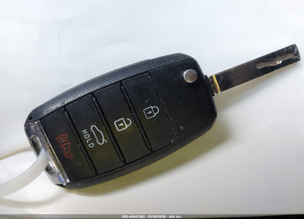 2020 KIA OPTIMA LX VIN: 5XXGT4L38LG421972