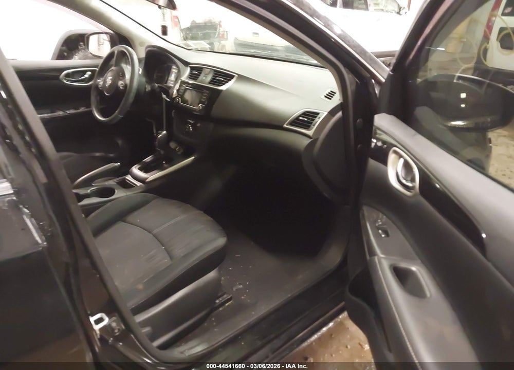 2018 NISSAN SENTRA SV VIN: 3N1AB7AP4JL644398