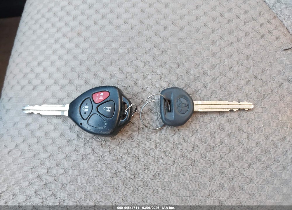 2008 TOYOTA RAV4 VIN: JTMZD33V386080438