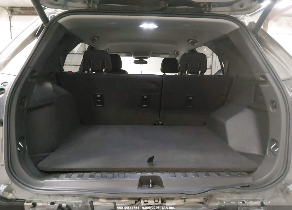 2019 CHEVROLET EQUINOX LT VIN: 3GNAXKEV8KS551487