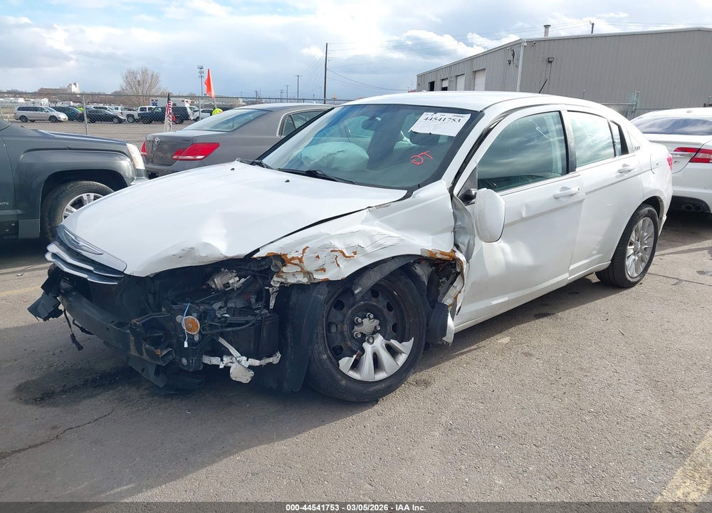 2012 CHRYSLER 200 LX VIN: 1C3CCBAB9CN296079