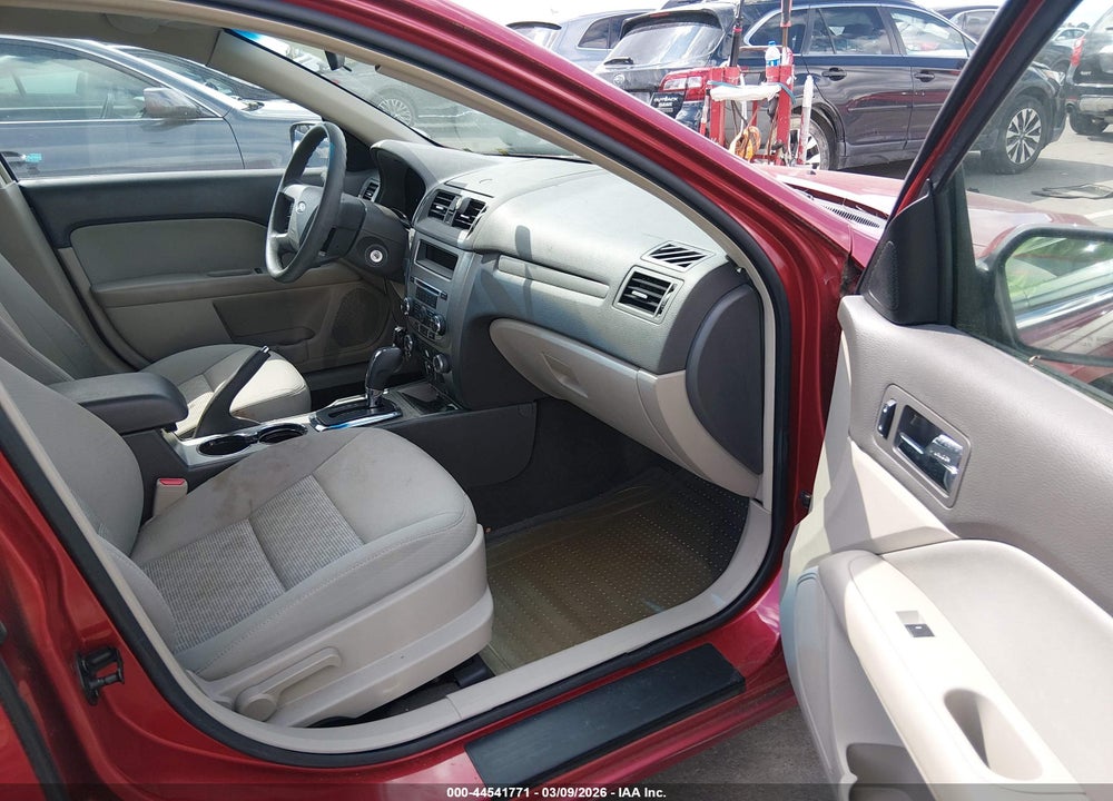 2010 FORD FUSION SE VIN: 3FAHP0HA2AR310055