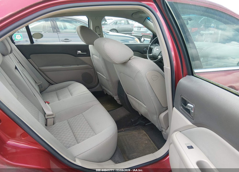 2010 FORD FUSION SE VIN: 3FAHP0HA2AR310055