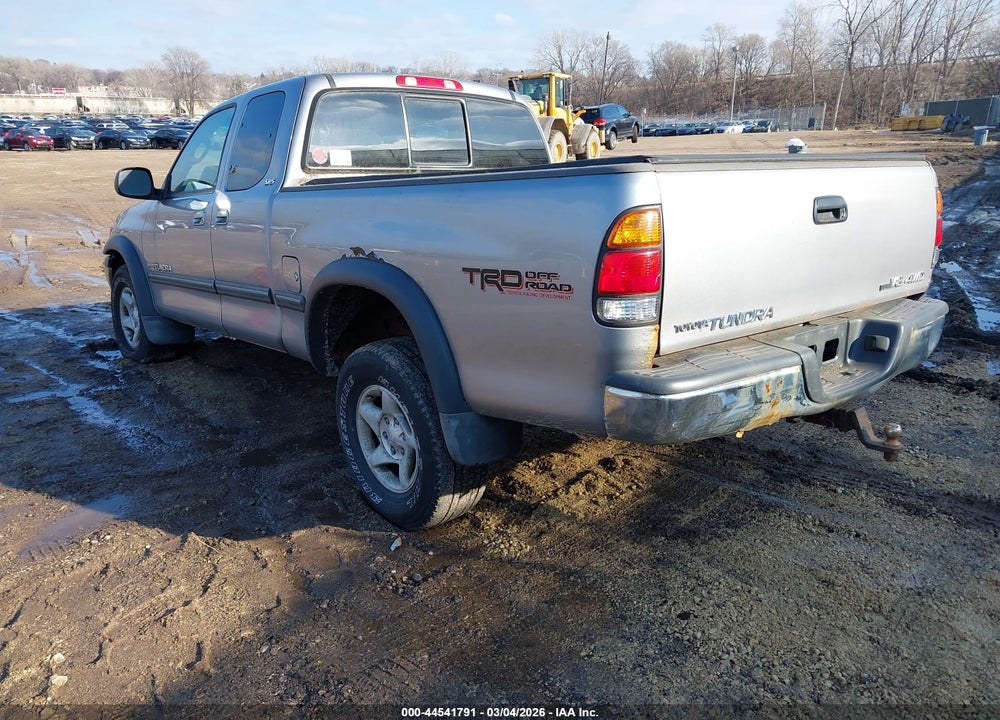 2001 TOYOTA TUNDRA SR5 V8 VIN: 5TBBT44121S206759