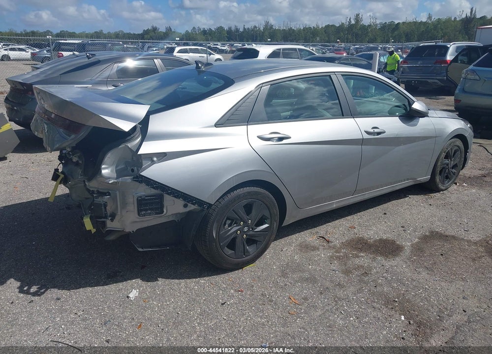 2021 HYUNDAI ELANTRA SEL VIN: 5NPLS4AG5MH006704
