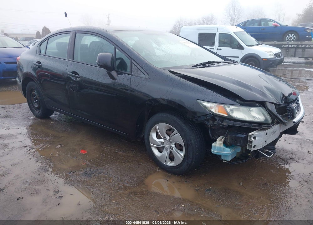 2013 HONDA CIVIC LX VIN: 19XFB2F53DE227358