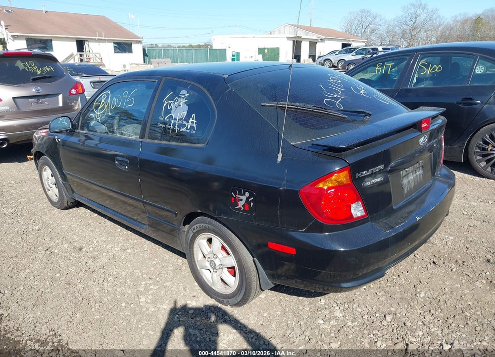 2005 HYUNDAI ACCENT GLS/GT VIN: KMHCG35C25U353977